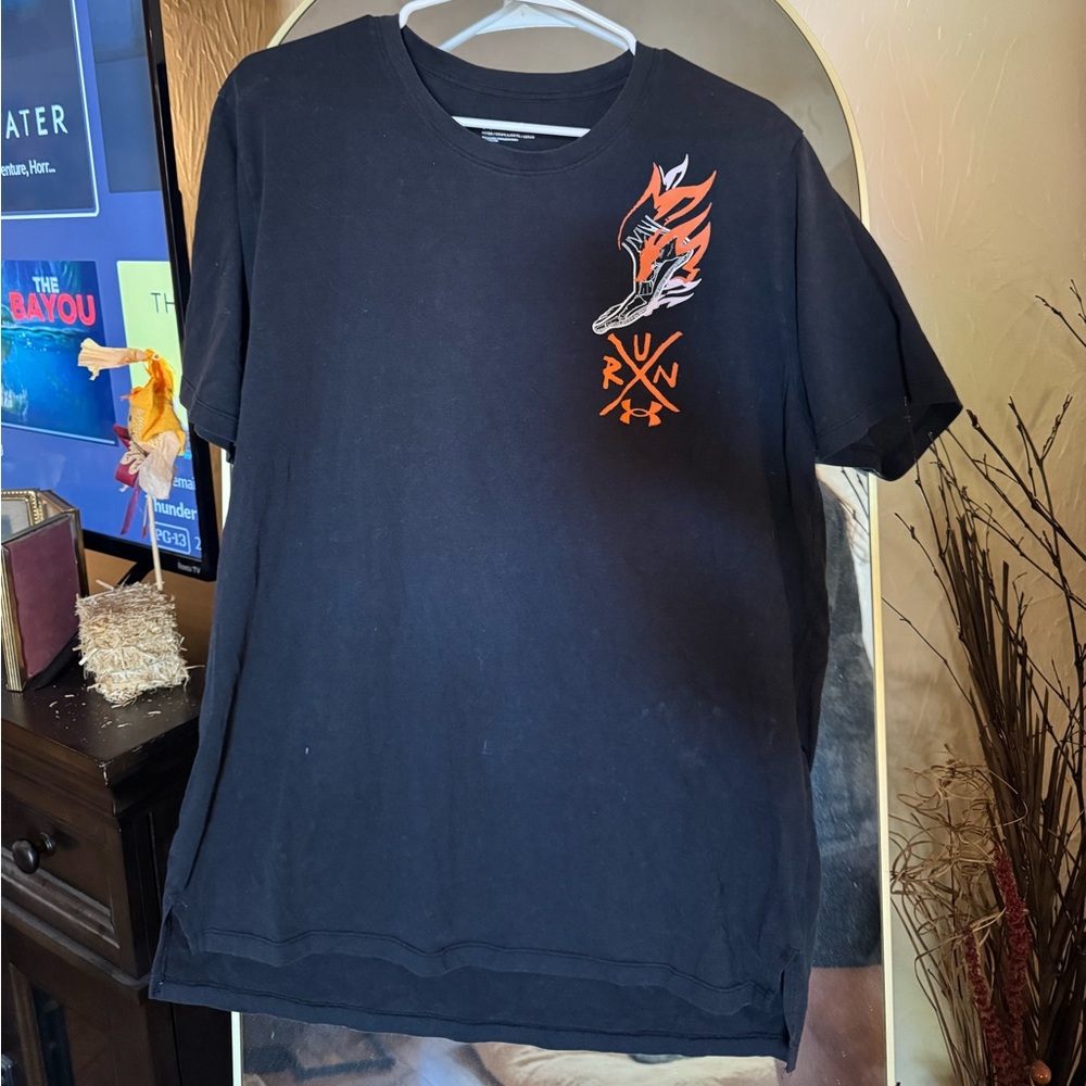 Under Armour Men's T-Shirt